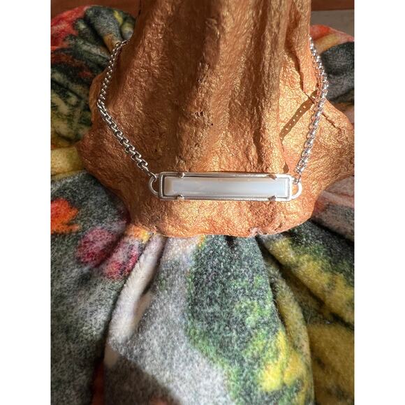 Kendra Scott Stan silver and white adjustable slide bracelet - Picture 8 of 9